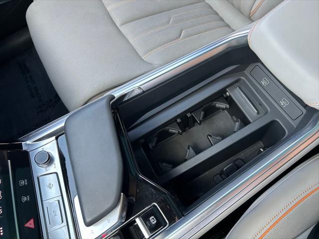 Photo of 2024 Gray Audi Q8 e-tron