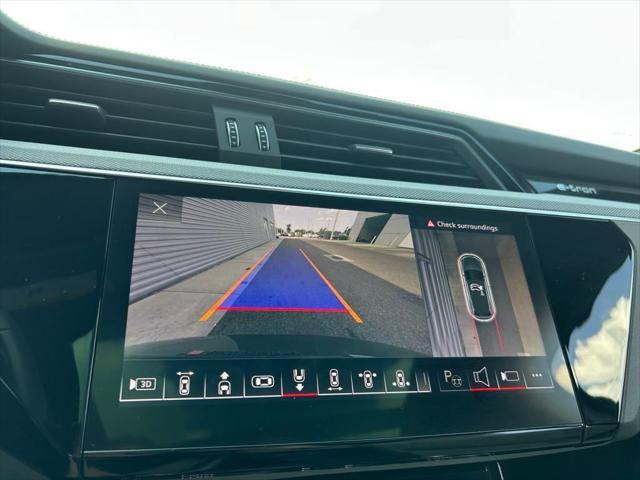 Photo of 2024 Gray Audi Q8 e-tron