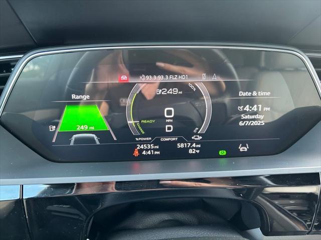 Photo of 2024 Gray Audi Q8 e-tron