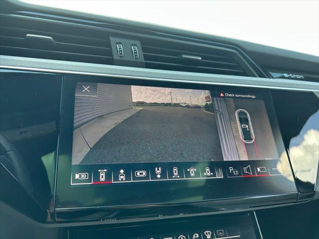 Photo of 2024 Gray Audi Q8 e-tron