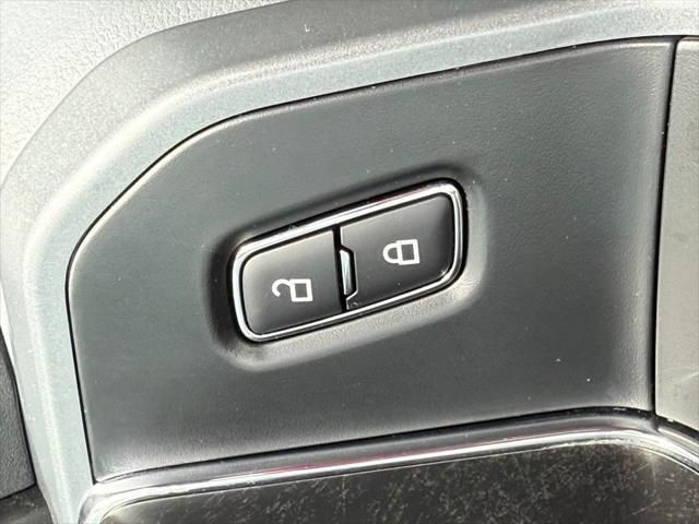 Photo of 2024 Black Metallic Ford F-150 Lightning