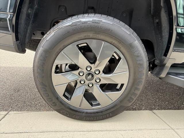 Photo of 2024 Black Metallic Ford F-150 Lightning