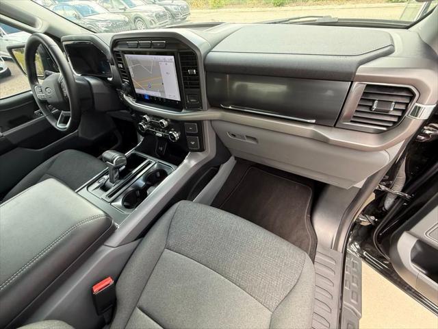 Photo of 2024 Black Metallic Ford F-150 Lightning