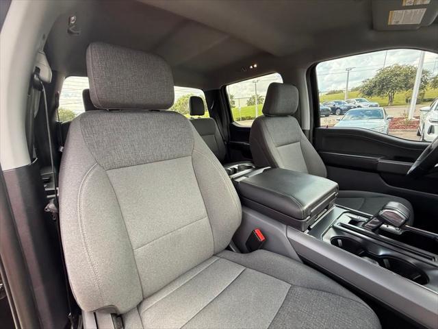 Photo of 2024 Black Metallic Ford F-150 Lightning