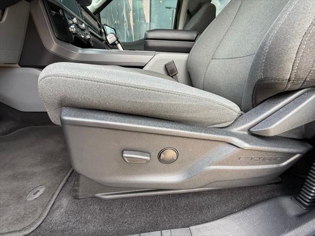 Photo of 2024 Black Metallic Ford F-150 Lightning