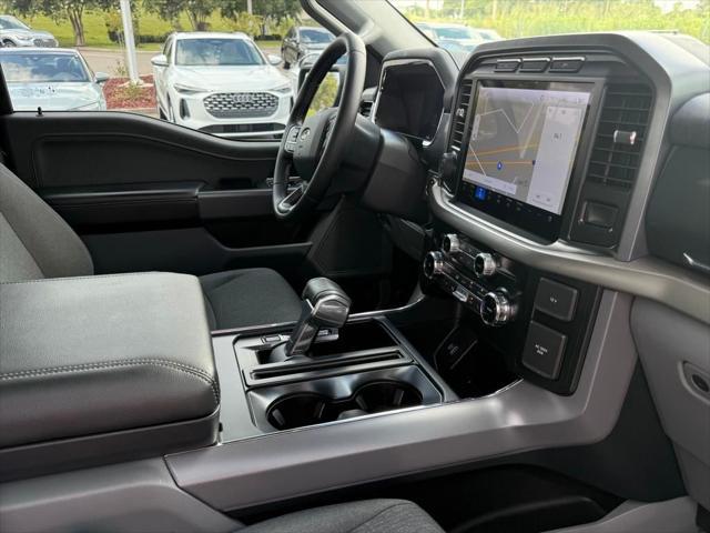 Photo of 2024 Black Metallic Ford F-150 Lightning