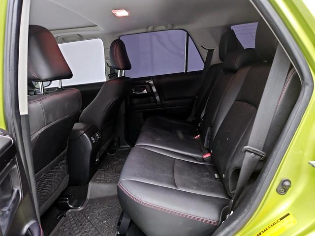 Photo of 2022 Green Toyota 4Runner