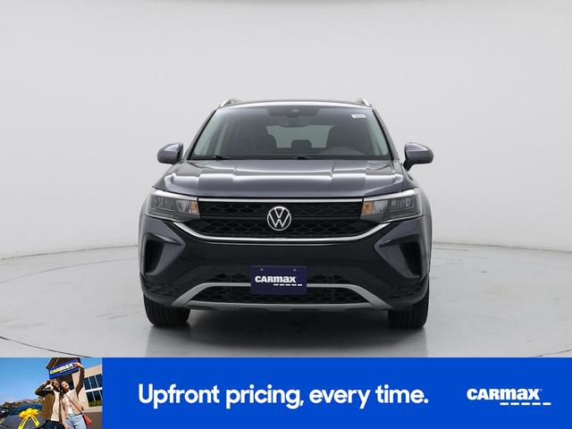 Photo of 2023 Gray Volkswagen Taos