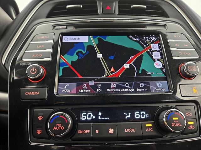 Photo of 2023 Silver Nissan Maxima