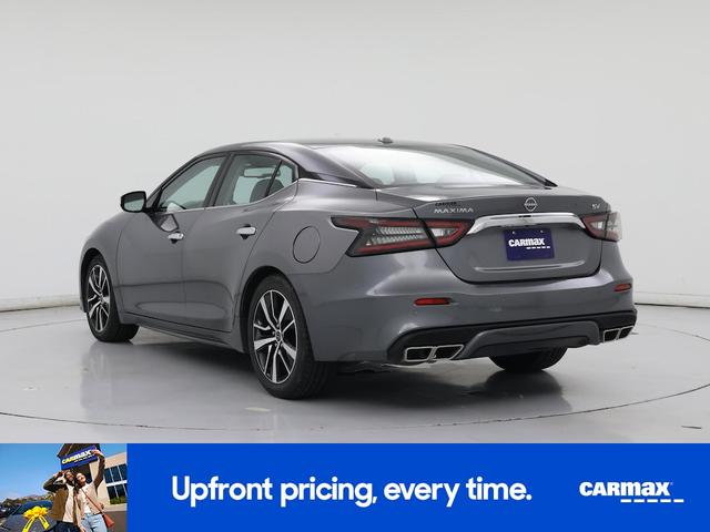 Photo of 2023 Silver Nissan Maxima