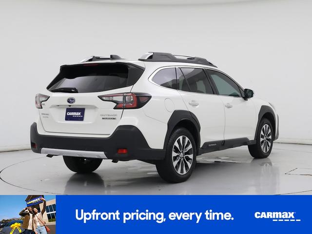 Photo of 2024 White Subaru Outback