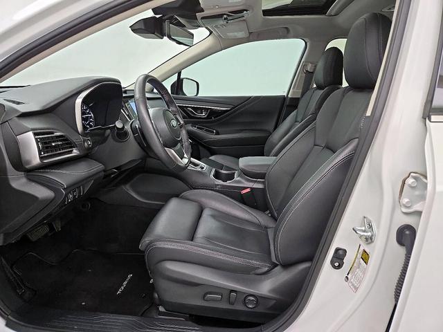 Photo of 2024 White Subaru Outback