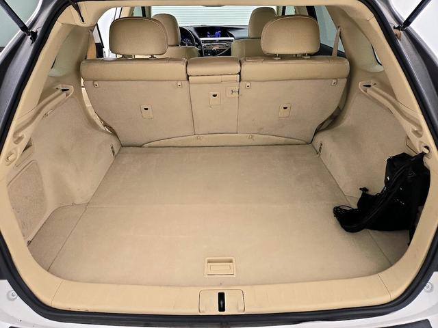 Photo of 2013 White Lexus RX 350