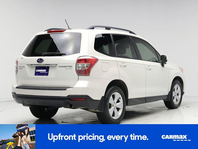 Photo of 2015 White Subaru Forester
