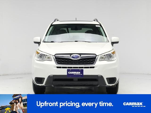Photo of 2015 White Subaru Forester