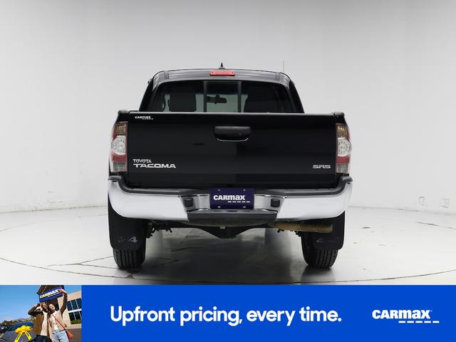 Photo of 2015 Black Toyota Tacoma
