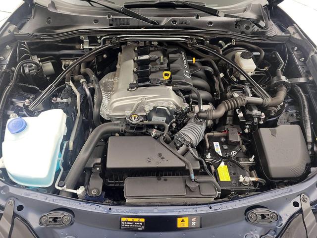 Photo of 2022 Blue Mazda MX-5 Miata