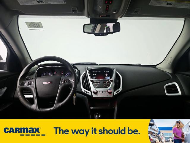 Photo of 2017 Gray GMC Terrain