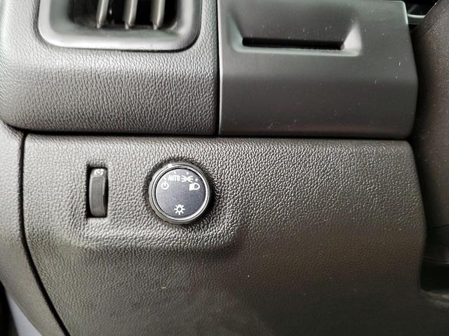 Photo of 2022 Gray Chevrolet Colorado