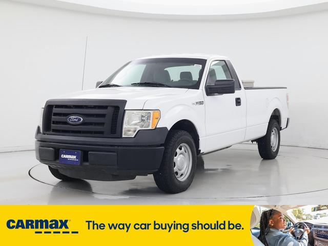 Photo of 2014 White Ford F-150
