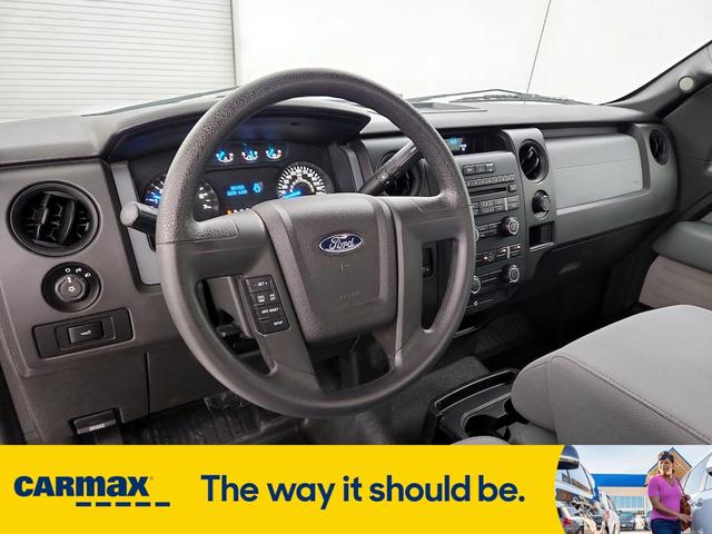 Photo of 2014 White Ford F-150