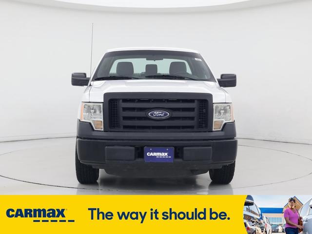 Photo of 2014 White Ford F-150