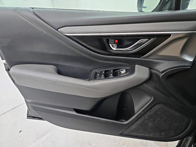 Photo of 2021 Black Subaru Outback