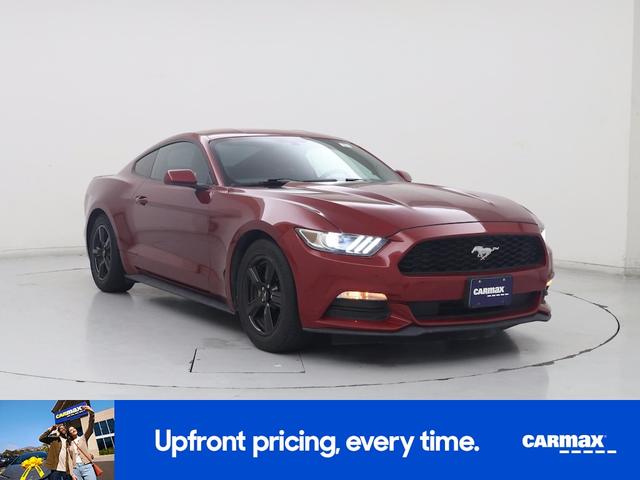 Photo of 2015 Red Ford Mustang