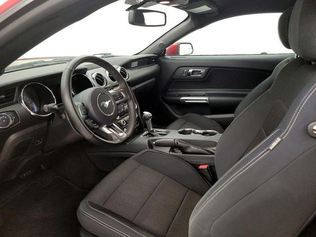 Photo of 2015 Red Ford Mustang