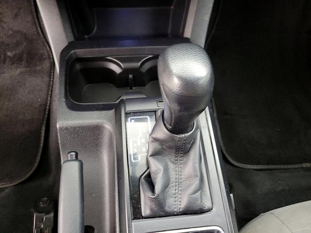Photo of 2017 Black Toyota Tacoma