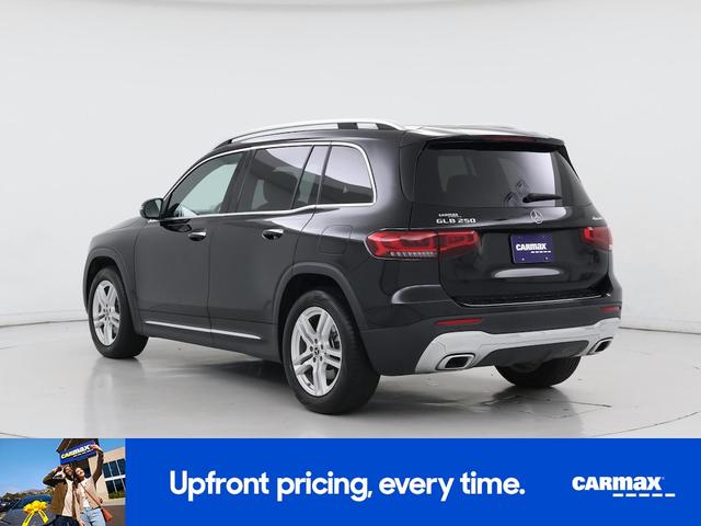 Photo of 2023 Black Mercedes-Benz GLB 250