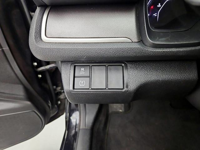 Photo of 2017 Black Honda Civic