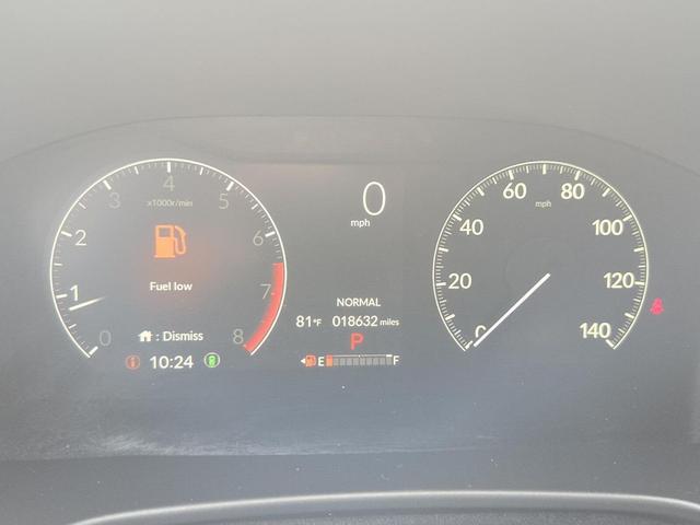 Photo of 2024 Still Night Pearl Honda CR-V