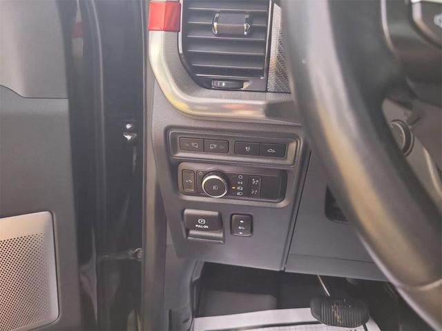 Photo of 2021 Black Metallic Ford F-150