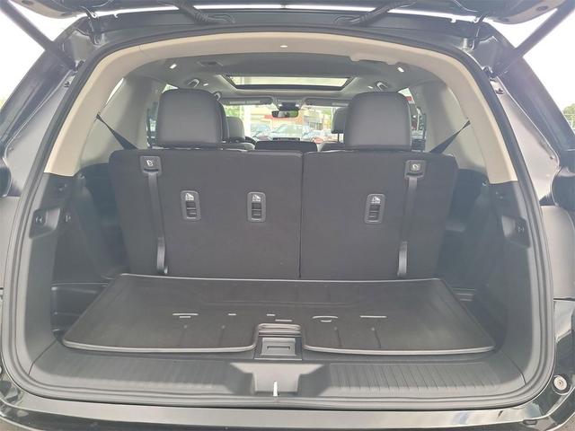 Photo of 2025 Crystal Black Pearl Honda Pilot