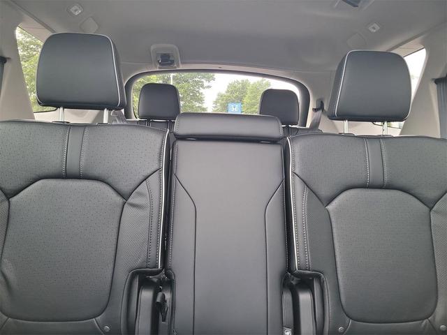 Photo of 2025 Crystal Black Pearl Honda Pilot