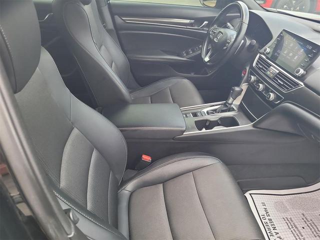 Photo of 2021 Crystal Black Pearl Honda Accord