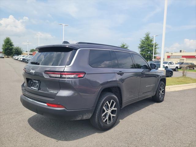 Photo of 2025 Baltic Gray Metallic Clearcoat Jeep Grand Cherokee L