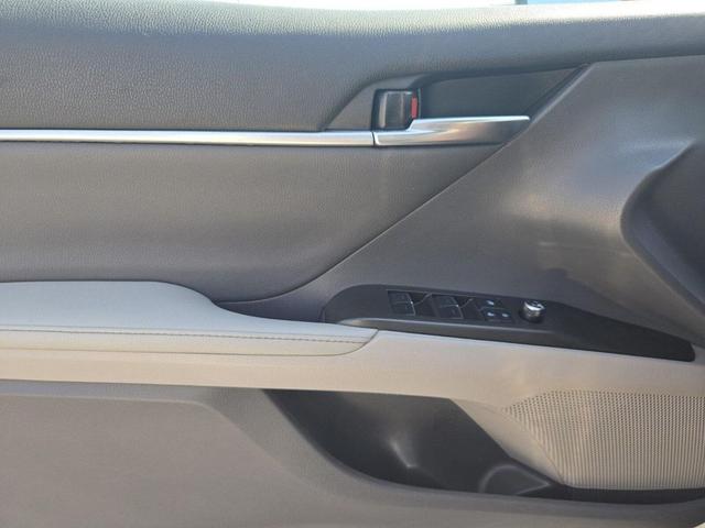 Photo of 2022 Wind Chill Pearl Toyota Camry