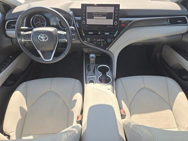 Photo of 2022 Wind Chill Pearl Toyota Camry