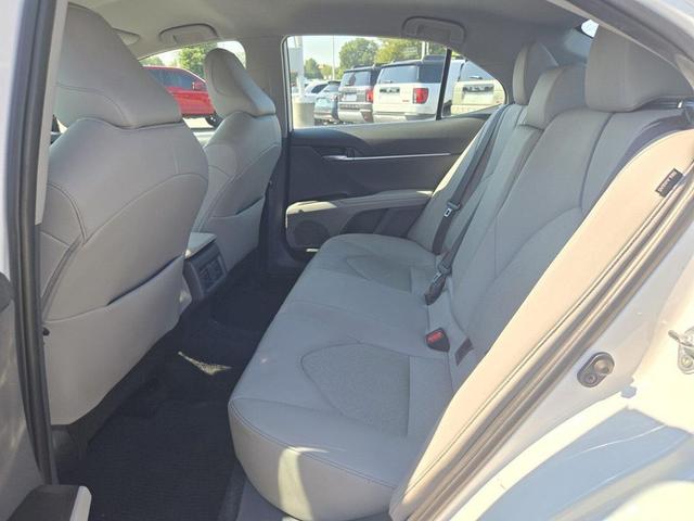 Photo of 2022 Wind Chill Pearl Toyota Camry