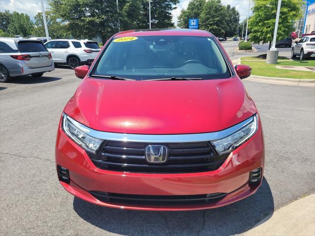 Photo of 2024 Radiant Red Honda Odyssey