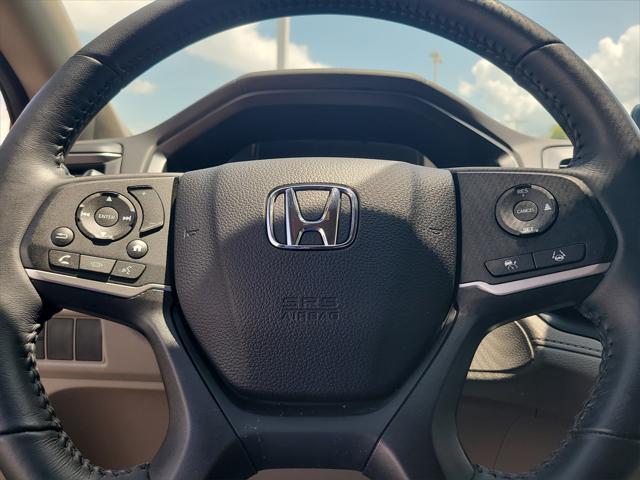 Photo of 2024 Radiant Red Honda Odyssey