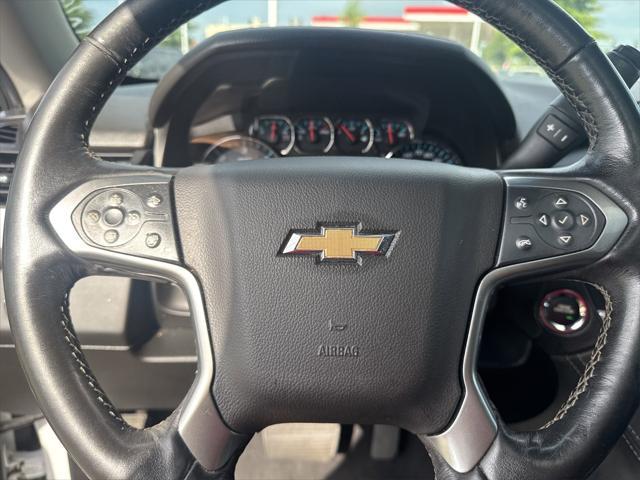 Photo of 2019 Summit White Chevrolet Tahoe