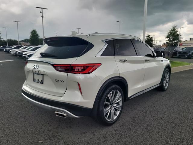 Photo of 2021 Majestic White INFINITI QX50