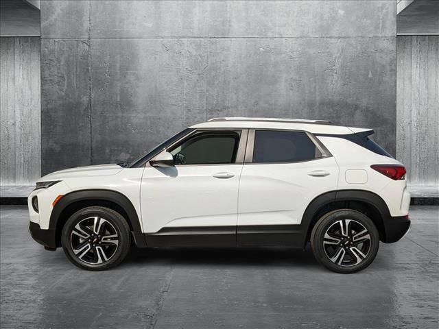 Photo of 2023 Summit White Chevrolet Trailblazer