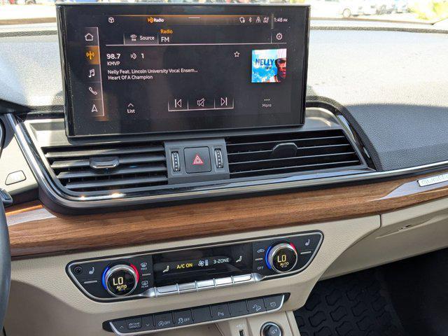 Photo of 2021 White Audi Q5