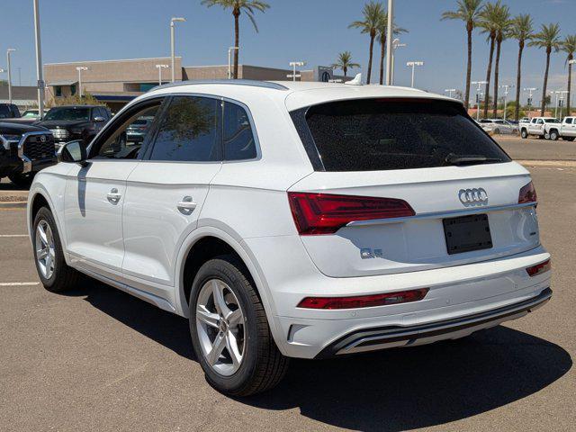 Photo of 2021 White Audi Q5