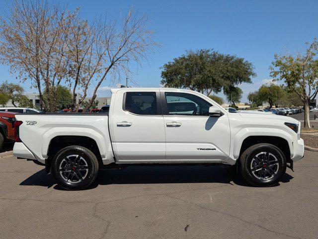 Photo of 2024 Ice Cap [White] Toyota Tacoma