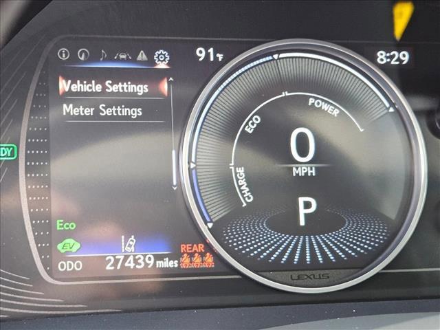 Photo of 2025 Eminent White Pearl Lexus ES 300h